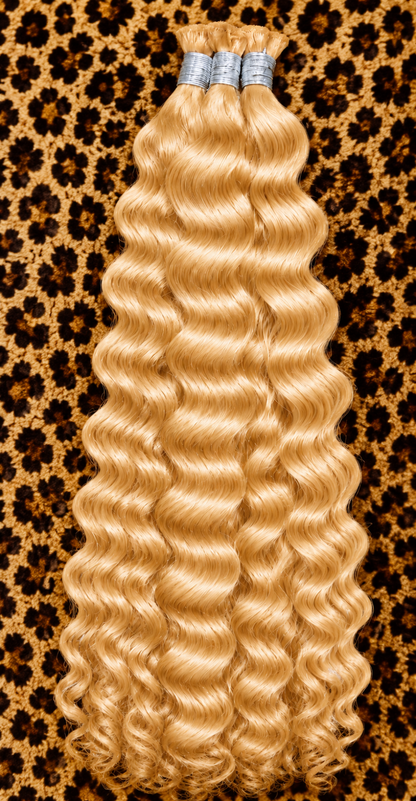20 inch Loose Deep Wave Boho Hair Pieces in #613 Bright Blonde human hair extension texture