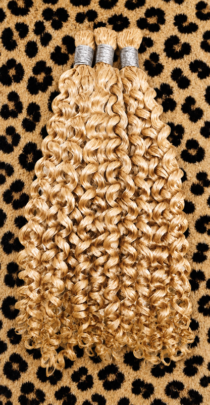 20 inch Water Wave Boho Hair Pieces in #613 Bright Blonde human hair extension texture